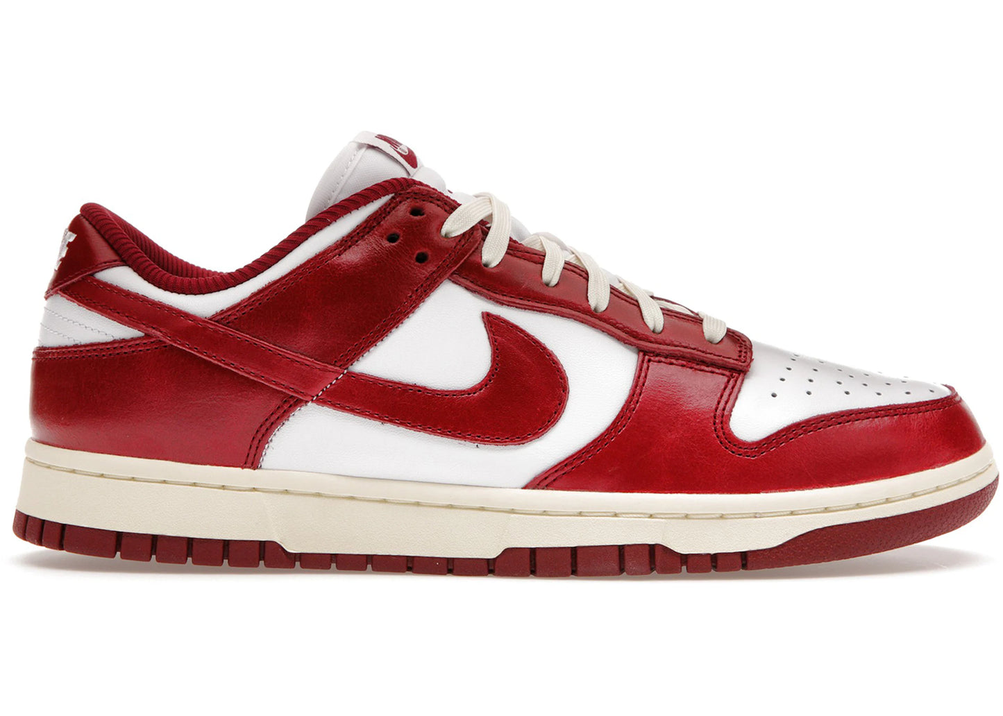 Nike Dunk Low Vintage Team Red